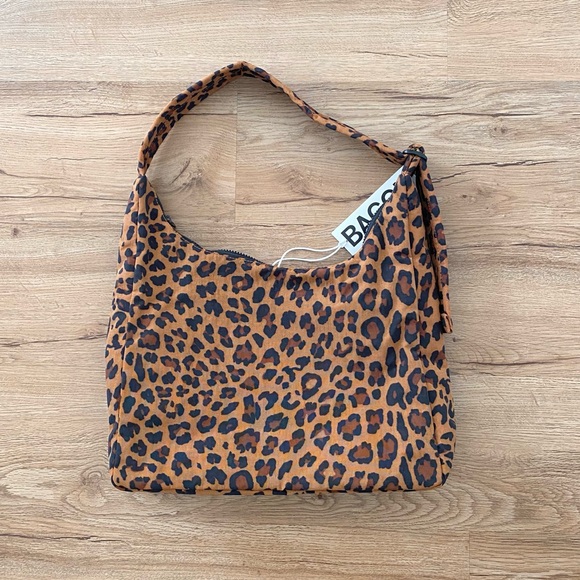 Baggu leopard nylon shoulder bag - Picture 5 of 5
